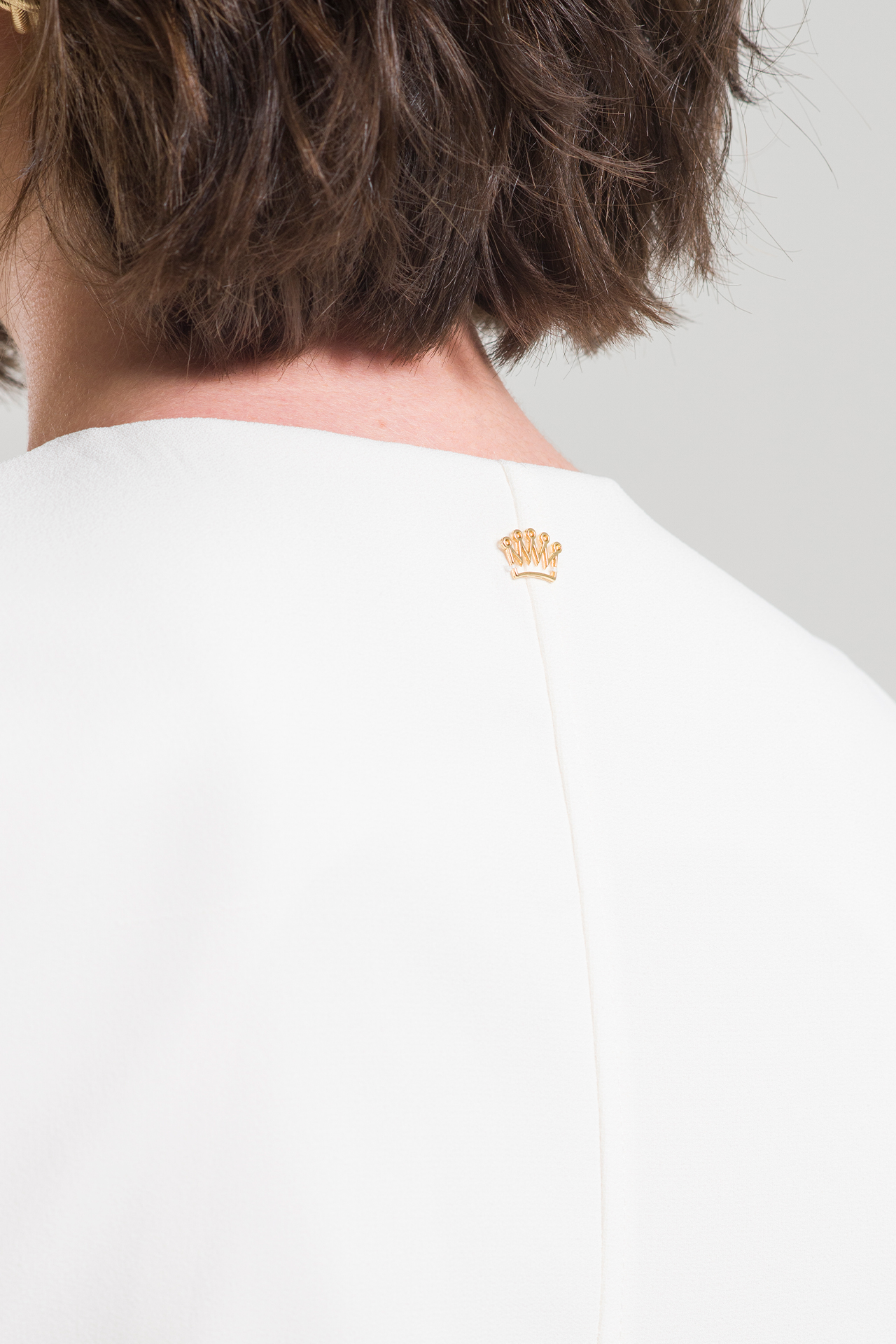 Bata Clasic blanca - Imagen 4