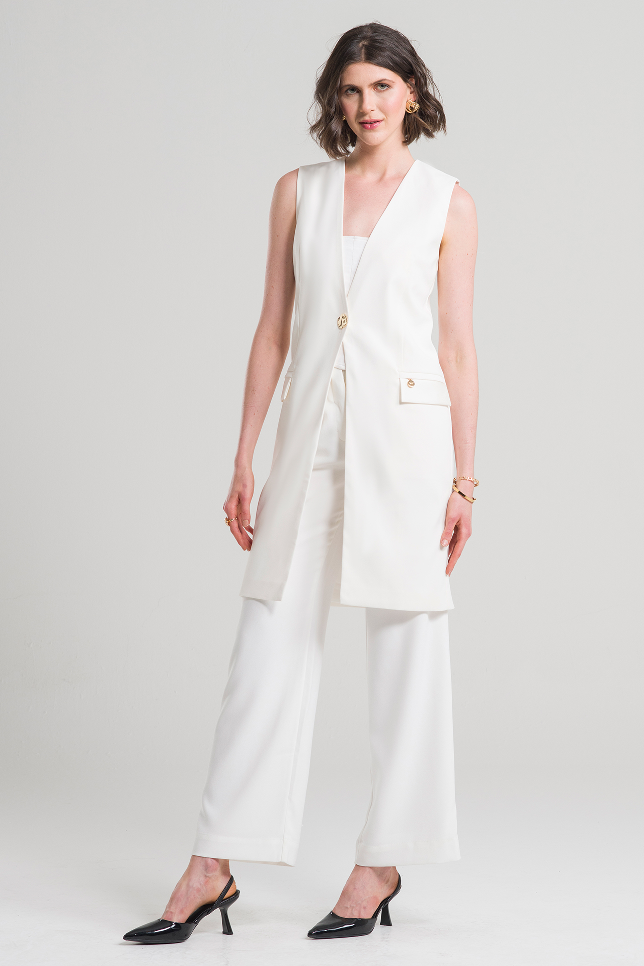 Bata Clasic blanca - Imagen 9