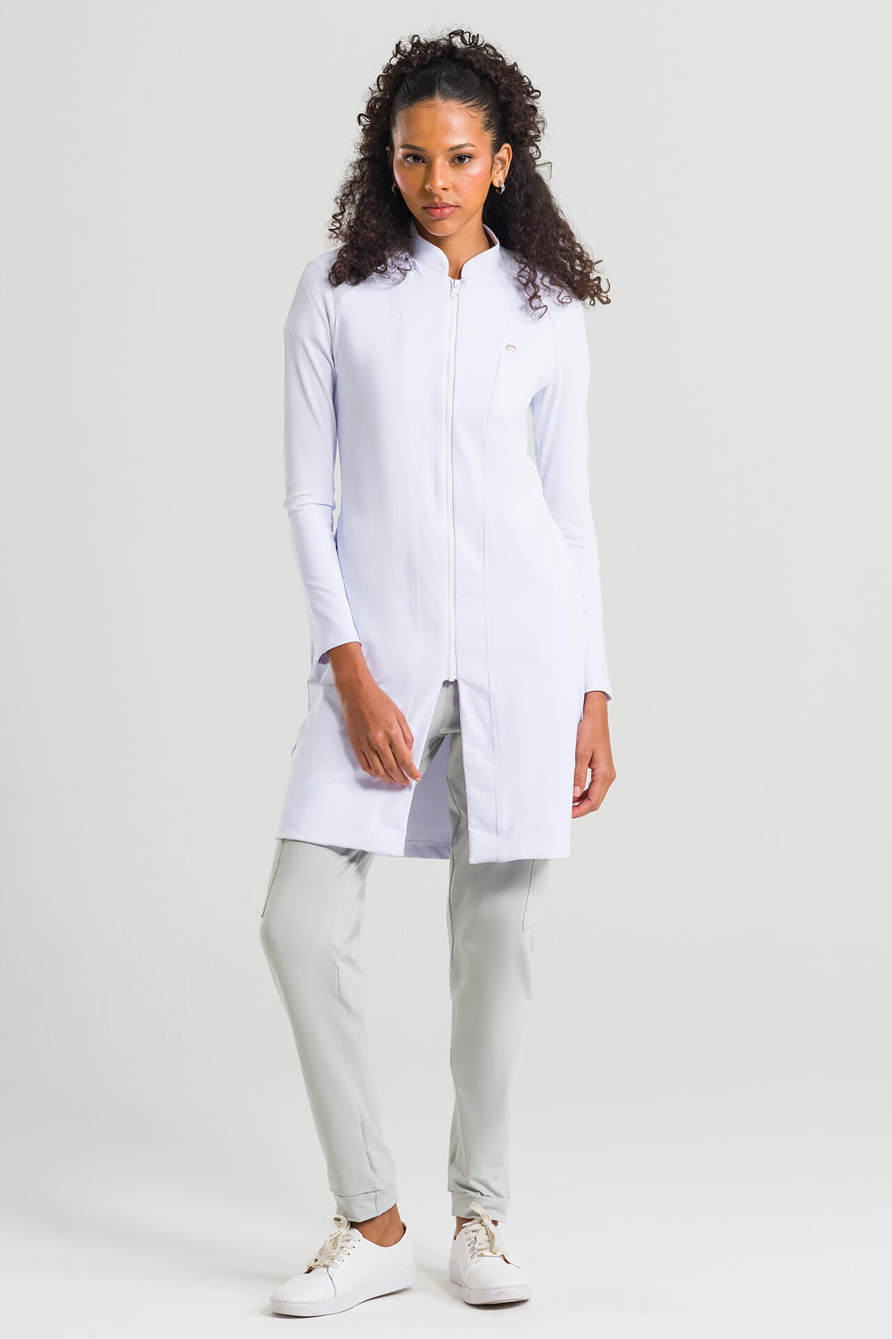 Bata Inspire blanca - Imagen 3